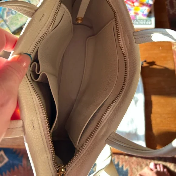 CUYANA Mini Easy Zipper Tote in Ecru - Picture 8 of 14